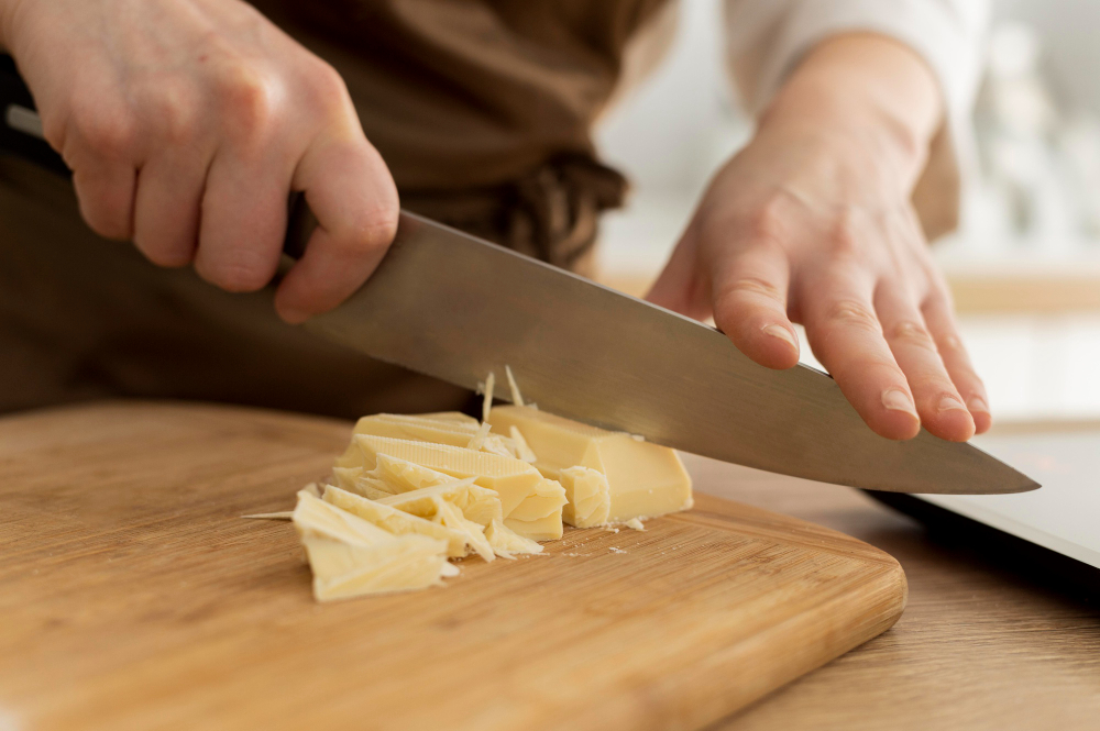 Сыр для собак: можно ли давать питомцу молочные продукты? — иллюстрация 4
